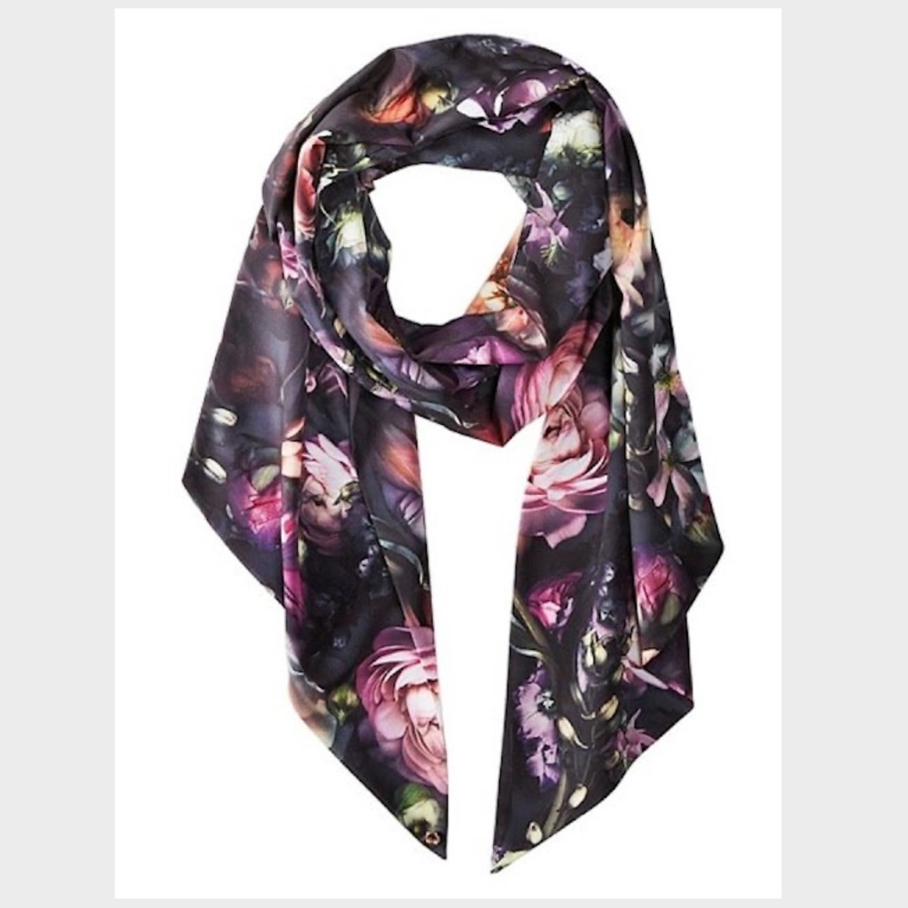 Ted Baker Silvie Shadow Floral Scarf